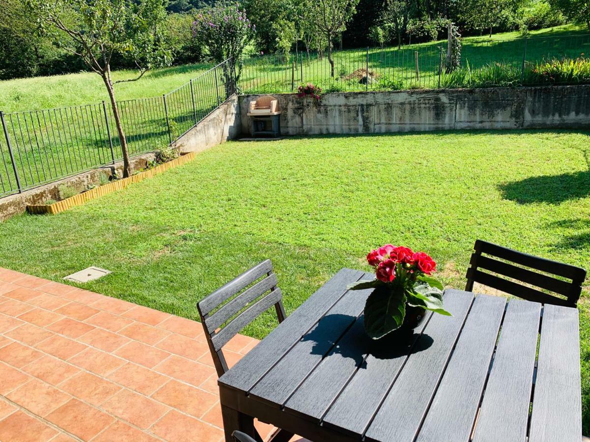 Strawberry House Villa Colico Bagian luar foto